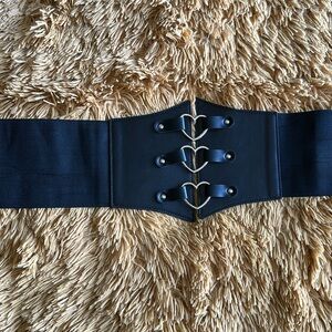 Wide bodice belt